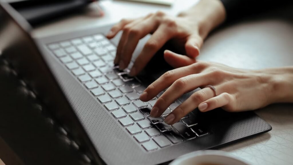 universidade-estcio-oferece-curso-gratuito-de-preparao-para-o-setor-de-ti