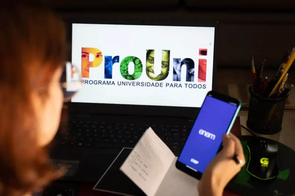 prouni-divulga-400-mil-vagas-para-estudantes;-saiba-como-consultar
