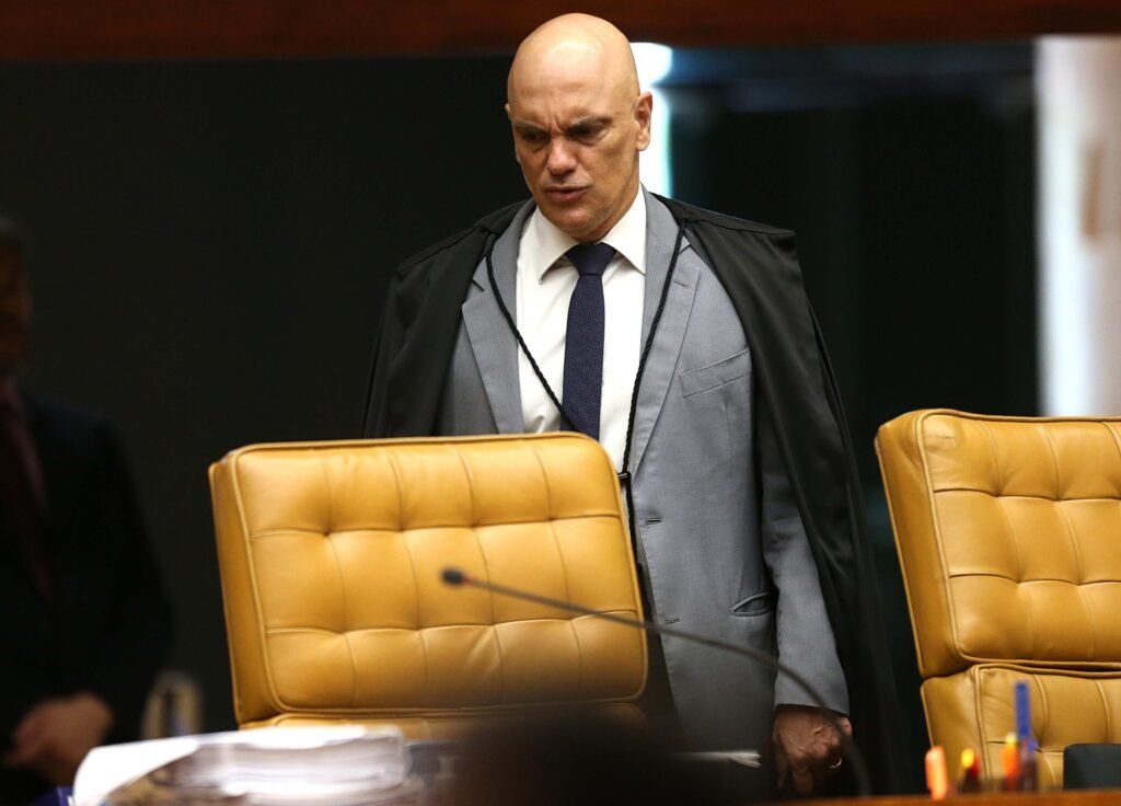 em-reunio-com-barroso,-senadores-de-oposio-pedem-fim-dos-inquritos-de-moraes