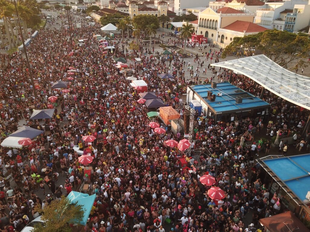 ltimo-dia-de-inscries-para-comrcio-ambulante-no-carnaval-2024-de-florianpolis