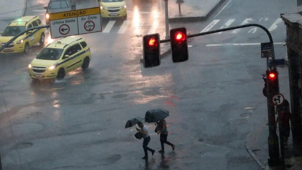 Previso do tempo: SP e RJ devem ter chuvas neste fim de semana previso-do-tempo:-sp-e-rj-devem-ter-chuvas-neste-fim-de-semana