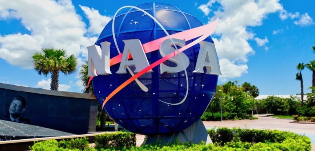 NASA descobre novas galxias com formatos SURPREENDENTES; confira nasa-descobre-novas-galxias-com-formatos-surpreendentes;-confira
