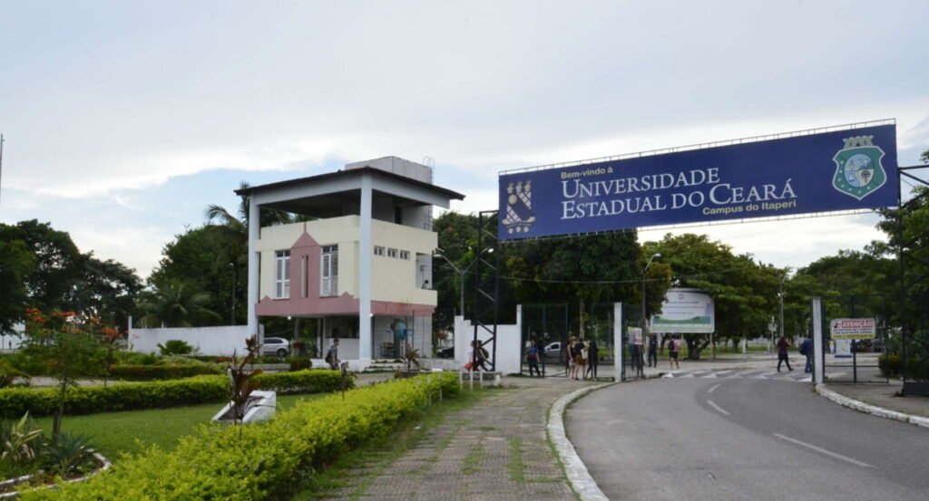 uece-2024/2:-solicite-a-iseno-da-taxa-de-inscrio