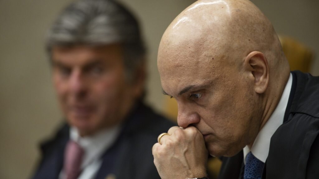 na-presena-de-moraes,-presidente-da-oab-defende-prerrogativas-de-advogados