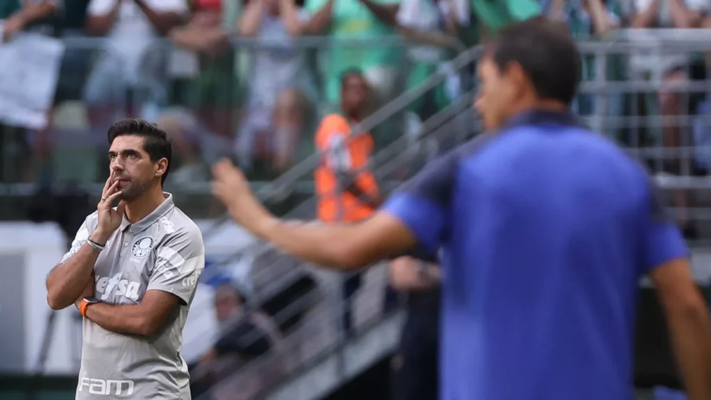 Por que nenhum reforo do Palmeiras foi titular na deciso da Supercopa? por-que-nenhum-reforo-do-palmeiras-foi-titular-na-deciso-da-supercopa?