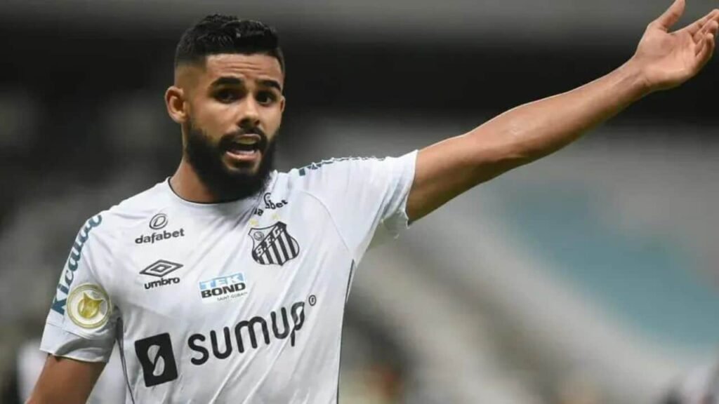 +3-reforos?-confira-os-desejos-do-grmio-no-mercado