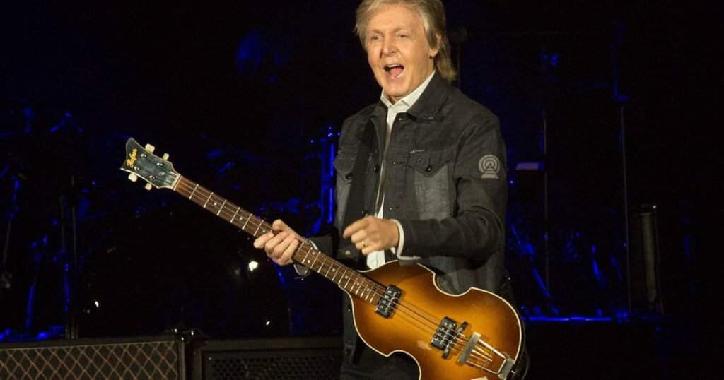 Baixo original de Paul McCartney  encontrado aps 52 anos perdido baixo-original-de-paul-mccartney-encontrado-aps-52-anos-perdido
