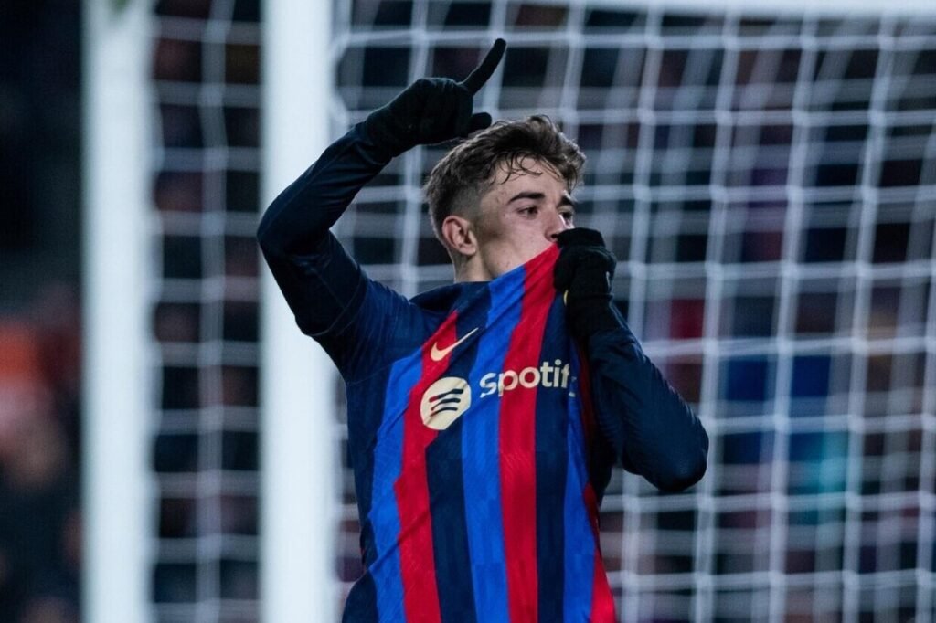 Mesmo com sada marcada do Barcelona, Xavi faz apelo por manuteno de Gavi: ‘ o futuro’ mesmo-com-sada-marcada-do-barcelona,-xavi-faz-apelo-por-manuteno-de-gavi:-‘-o-futuro’