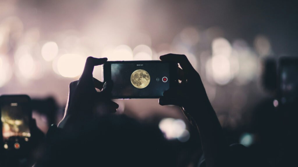 Como Tirar Foto da Lua Perfeita com o iPhone 13? Tutorial como-tirar-foto-da-lua-perfeita-com-o-iphone-13?-tutorial