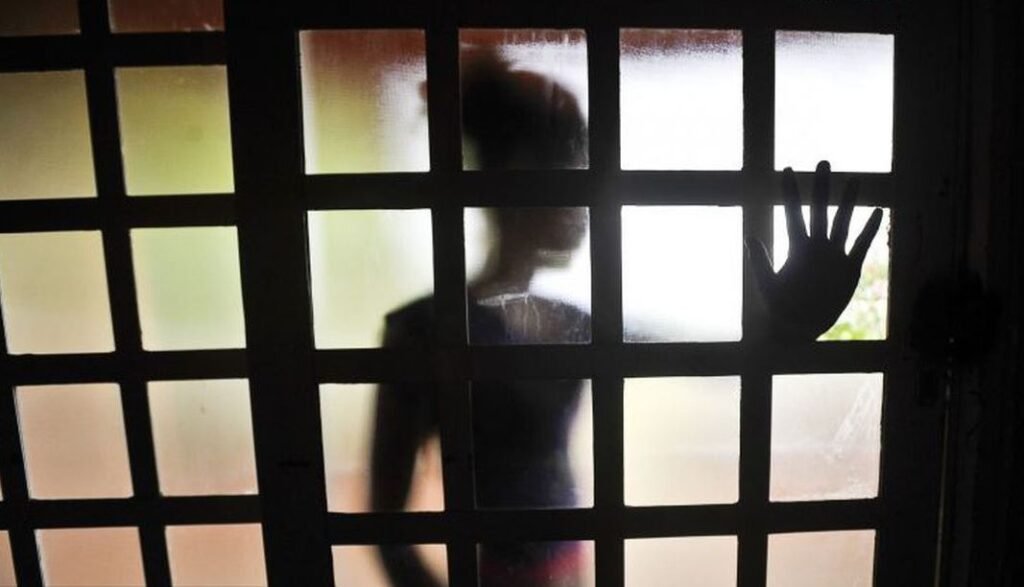 cmara-aprova-projeto-que-exige-certido-criminal-de-profissionais-que-lidam-com-crianas