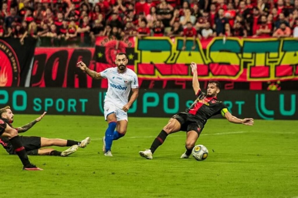 sport-e-fortaleza-se-igualam-na-arena-pernambuco