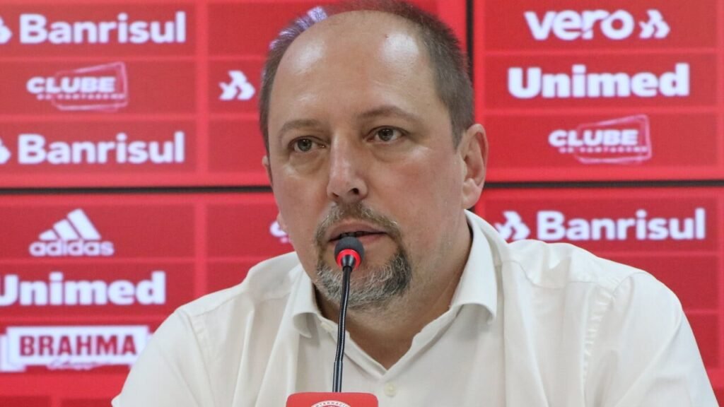 bomba:-ministrio-pblico-abre-investigao-contra-torcedores-do-inter