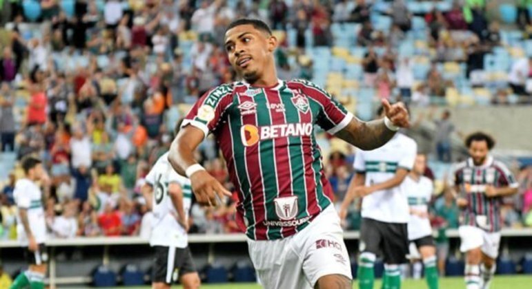 Presena de John Kennedy surge como trunfo do Fluminense diante da LDU presena-de-john-kennedy-surge-como-trunfo-do-fluminense-diante-da-ldu