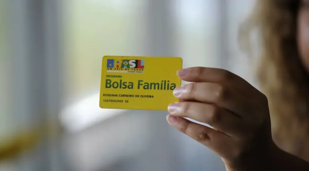Bolsa Famlia: Desconto de maro confirmado; reduo de R$ 408 bolsa-famlia:-desconto-de-maro-confirmado;-reduo-de-r$-408