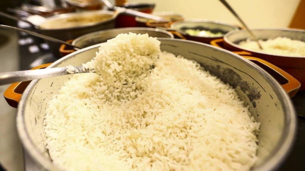 Lula participa nesta tera de reunio do Conselho Nacional de Segurana Alimentar e Nutricional lula-participa-nesta-tera-de-reunio-do-conselho-nacional-de-segurana-alimentar-e-nutricional