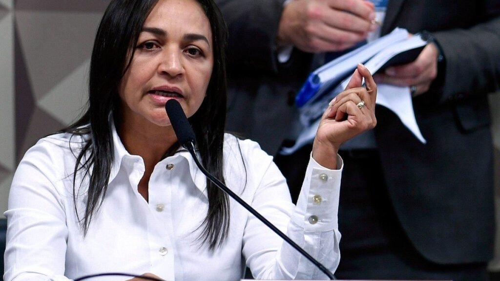 senadora-se-encontra-com-pgr-para-discutir-relatrio-da-cpmi-do-8-de-janeiro