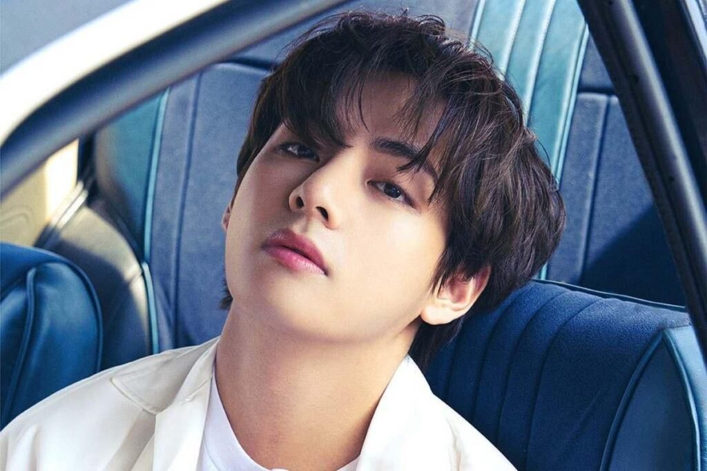 Confira a nova msica e MV do V do BTS! confira-a-nova-msica-e-mv-do-v-do-bts!