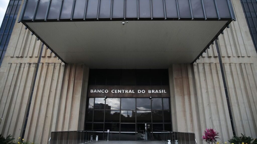 Copom deve reduzir taxa bsica de juros em 0,5 ponto percentual nesta quarta-feira copom-deve-reduzir-taxa-bsica-de-juros-em-0,5-ponto-percentual-nesta-quarta-feira