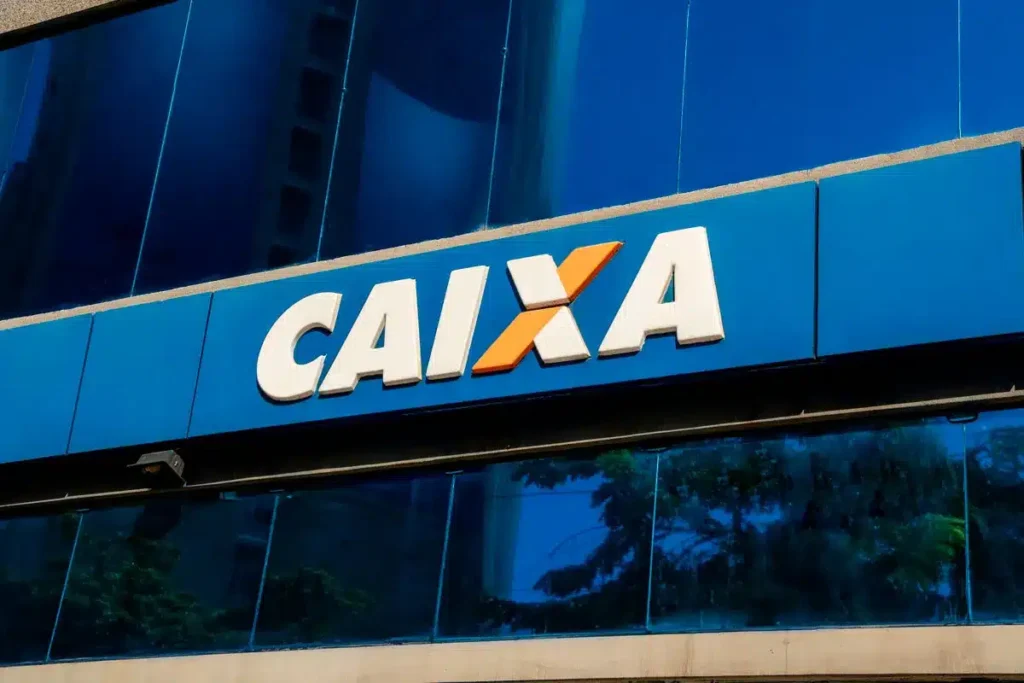caixa-bate-o-martelo-e-lana-novo-carto-de-crdito-no-caixa-tem