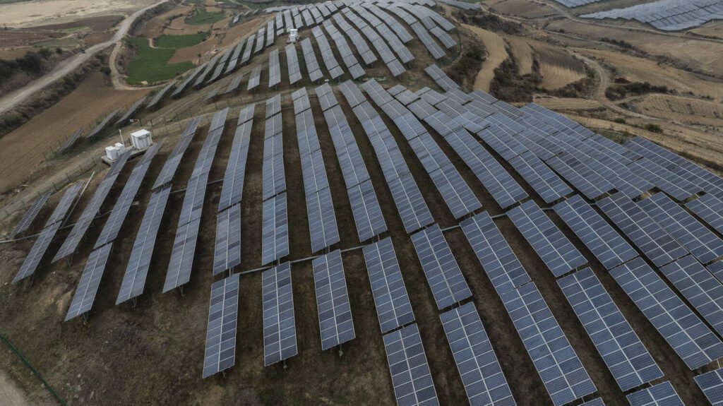 as-exportaes-da-china-s-aumentam,-e-governantes-ao-redor-do-mundo-tentam-se-proteger