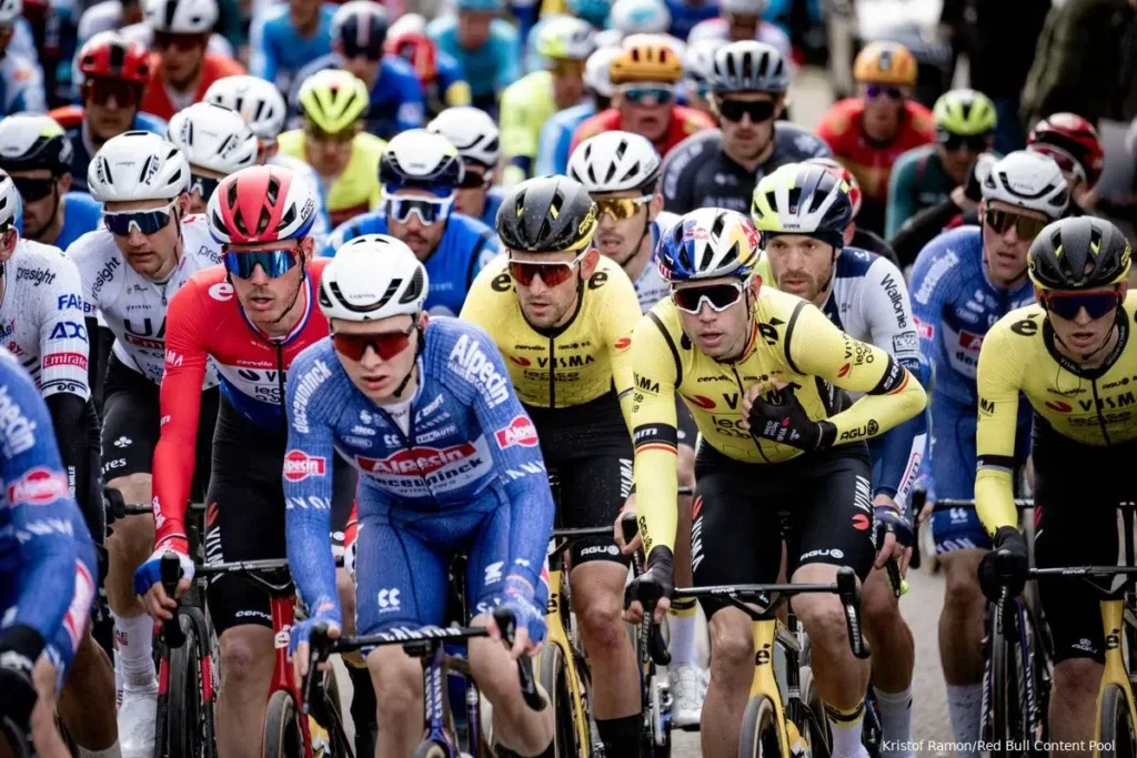dwars-door-vlaanderen,-start-list-oficial-da-prova-que-ter-transmisso-ao-vivo-para-portugal-e-brasil