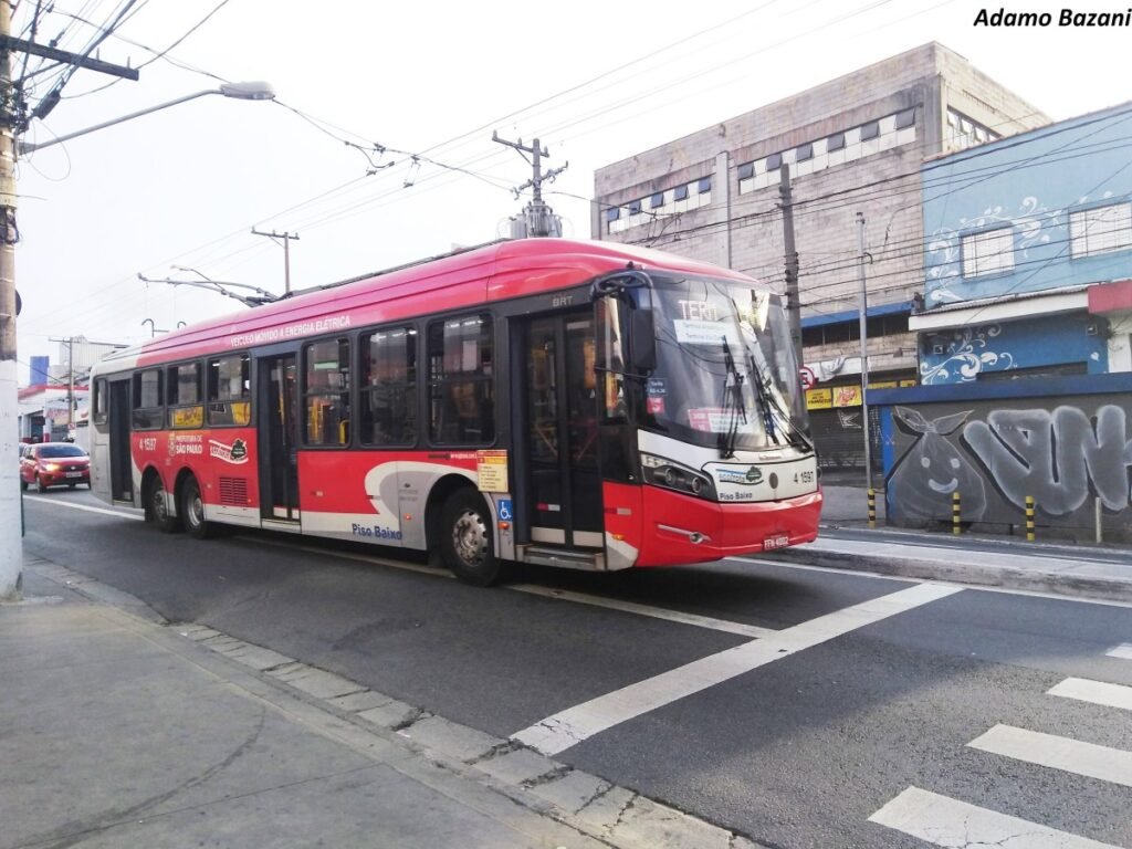 trlebus-so-substitudos-por-veculos-a-diesel-e-a-bateria-em-trs-linhas-a-partir-desta-tera-feira-(2)