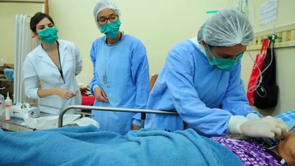 conselho-federal-de-enfermagem-publica-regras-para-casos-de-conteno-mecnica-de-pacientes