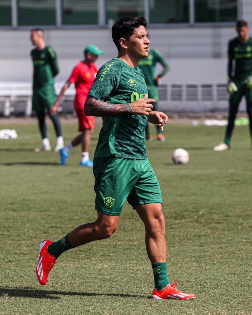 ele-t-voltando!-fluminense-mostra-germn-cano-em-atividade