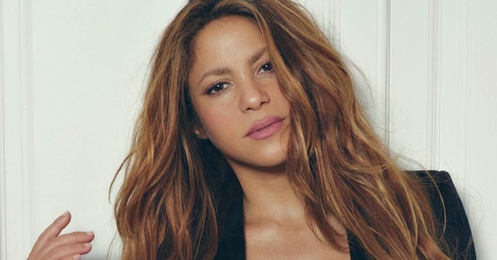 Shakira est vivendo romance com ex-Big Brother, revela site shakira-est-vivendo-romance-com-ex-big-brother,-revela-site