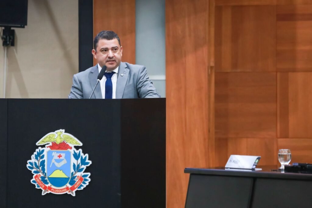 Deputado Adenilson Rocha propõe criação de Polo de Inovação do Agronegócio na região Norte de Mato Grosso