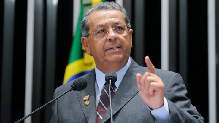 Jayme Campos usa tribuna do Senado para criticar gestão Mauro Mendes e cobrar apuração