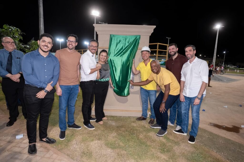 Moradores do bairro Alfredo de Castro ganham novo espaço para esporte e convivência