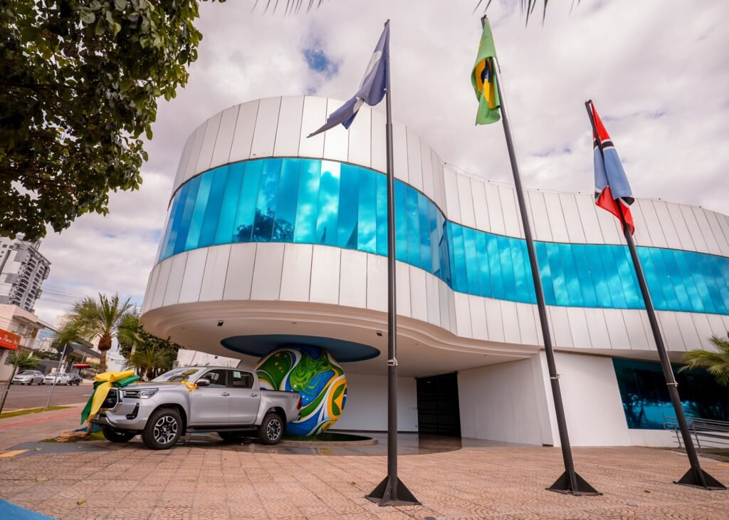 Prefeitura de Rondonópolis paga salário de setembro dos servidores nesta terça-feira