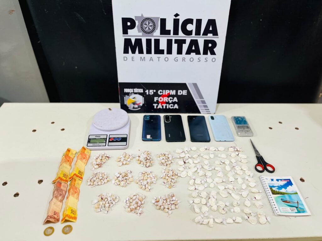 Força Tática prende dois homens e apreende quase 300 porções de drogas em Várzea Grande