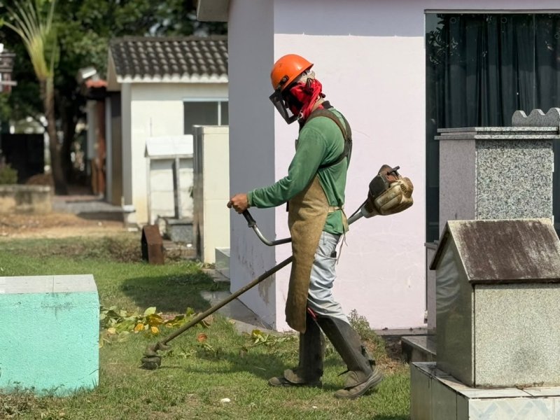 Sinop: Cemitério começa ser preparado para celebrações do Dia de Finados