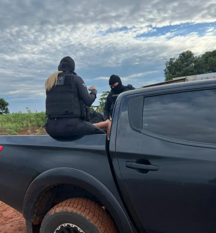Polícia Civil deflagra operação contra facção criminosa com atuação em três municípios de MT